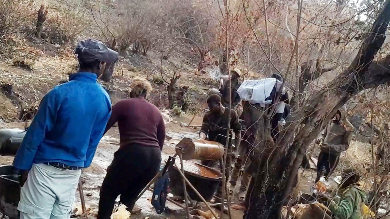 Police intensify high-tactical operation against zama zamas